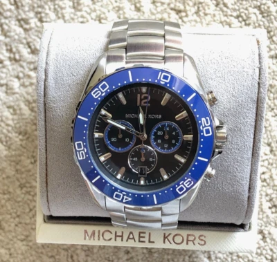 出售全新 Michael Kors 计时码表 不锈钢 Mk8422 手表 零售 $350 — 第 1/4 张图片