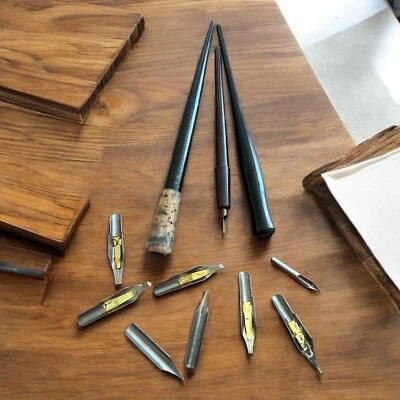 LOTE de 9 plumillas vintage con 3 plumas estilográficas - varios nombres y tipos Foto 1 de 4