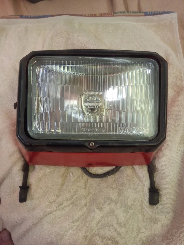Honda ATC 200X Headlight Assembly OEM Genuine Part '83 Foto 1 de 4