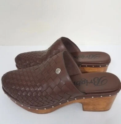 Nuevos zuecos Brighton Crosby marrón tejido Y2K cuero tachonado talla 6M precio de venta sugerido por el fabricante 275 Foto 1 de 4