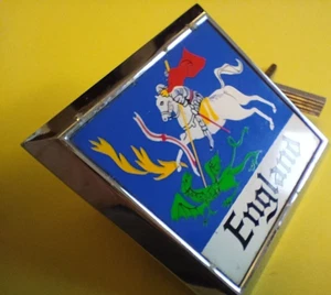 ENGLAND GEORGE & DRAGON VINTAGE RENAMEL USED GRILL BAR BADGE: - Picture 1 of 8