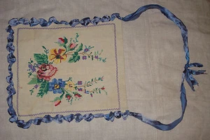 Embroidered Ukrainian wall hanging decoration - Picture 1 of 4