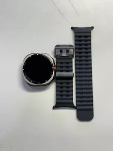 Open Box Samsung Galaxy Watch Ultra 47mm LTE Titanium Gray With Trail Band - Picture 1 of 3