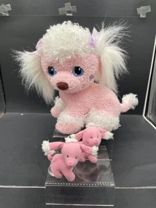 2005 Peluche Cucciolo Rosa Sorpresa Barboncino 2 Cuccioli Hasbro Faccia Morbida Farfalla - Foto 1 di 6