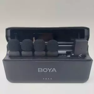 Boya BY-V4, 4 Channel mini wireless Microphones - Picture 1 of 6