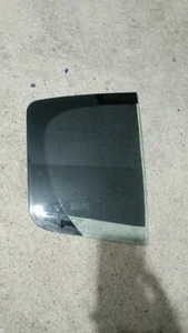 HOLDEN CRUZE JH - Hatch 03/11-01/17 REAR right QUARTER glass window - Picture 1 of 2