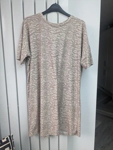 Animal Print T Shirt Dress Size 10 - Picture 1 of 4