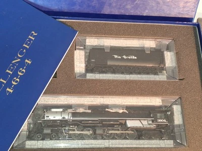 Athearn DCC/Sound Genesis Challenger G9129 D & RGW 4-6-6-4 #3804. As New cond.HO - Image 1 of 4