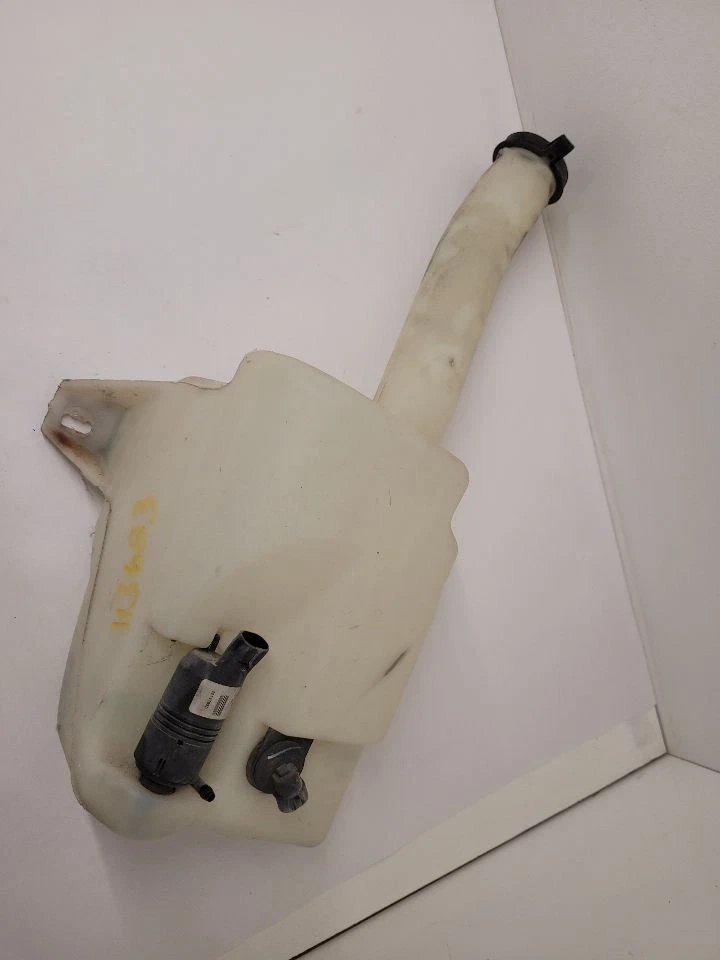 2000-2005 PONTIAC BONNEVILLE Washer Reservoir 12487598 00-05 - Image 1 of 4