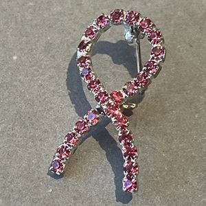 Spilla nastro rosa scintillante consapevolezza cancro al seno vintage spilla bavero gioielli finti - Foto 1 di 9