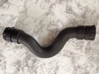 Volvo XC70 2008-2015 3,0 L radiador superior refrigerante manguera tubo 6G91-8260-HC Foto 1 de 4