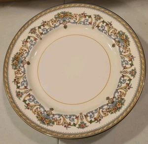 Aynsley - Henley - Dinner Plates - 10 5/8". SET OF 8 PLATES. Preowned. - Picture 1 of 5