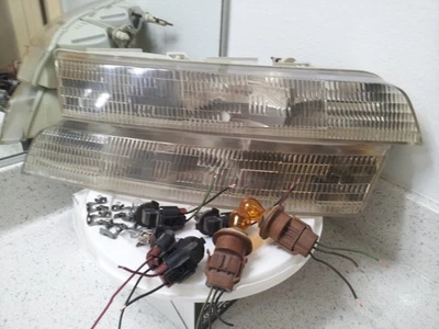 PAR DE FAROS PARA CONDUCTOR DIARIO LINCOLN MARK VIII 93 A 96 Foto 1 de 4