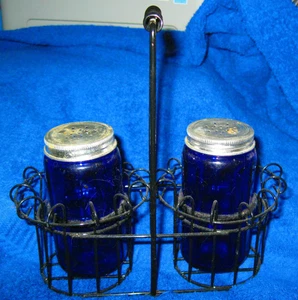 2er Set Colbalt Blue Salz & Pfefferstreuer in Caddy - Bild 1 von 1