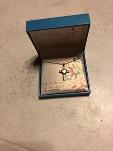 cross pendant - Picture 1 of 11