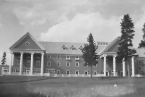 Negativo fotografico Lake Lodge Cabins Hotel Yellowstone National Park primi anni del 1900 - Foto 1 di 1