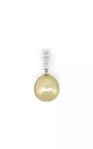 14CT White Gold Pearl & Diamond Pendant - RRP: $5,390 - Picture 1 of 5