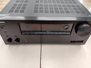 Onkyo TX-NR676E 7.2 Kanal Av Receiver Guter Zustand Gebraucht W/Zubehör - Bild 1 von 6