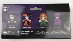 DC Comics MINI MEZ-iTZ Gotham City Villain 4 Figuren BOX Set von Mezco (Sammler) - Bild 1 von 3