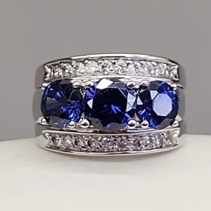 Stone Ring Triple Blue Glass Stone Silver Tone Thailand Sz 7 - Picture 1 of 10