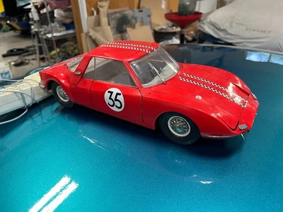 Coche mando a distancia grande antiguo Matra 530 LX faltan algunas piezas de moldura Foto 1 de 4