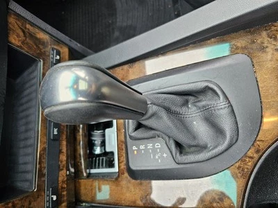 2006-2007 BMW 530i (STATION-WAGON) AUTOMATIC SHIFTER ASSEMBLY - Image 1 of 4