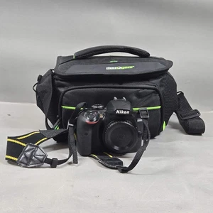 Nikon D3400 Digital Camera N1510 - Picture 1 of 7