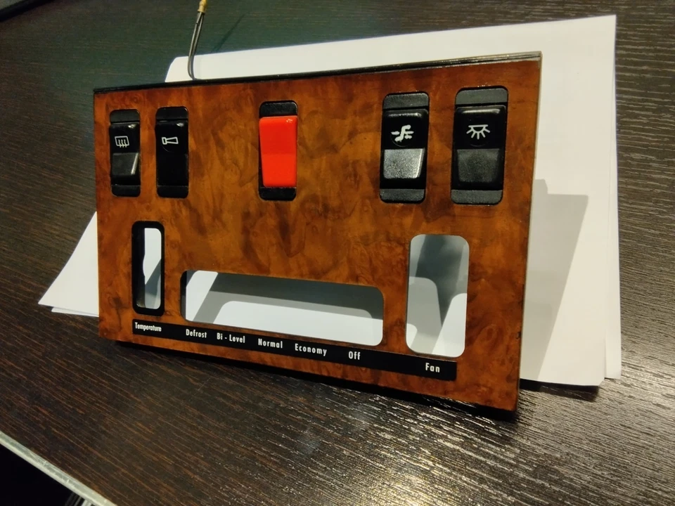 Panel de control climático de madera burl OEM 126683092 Mercedes W126 560SEL 560SEC 420SEL Foto 1 de 4