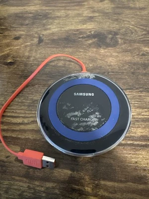 Samsung Qi Wireless Fast Charger Charging Pad Blue - Image 1 of 2