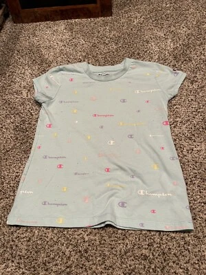 Camiseta de manga corta Champion Girls jóvenes mediana (M) verde azulado con logotipo estampado en todas partes Foto 1 de 4