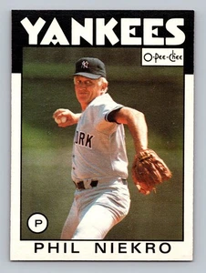 PHIL NIEKRO 1986 O-PEE-CHEE YANKEES - Picture 1 of 2