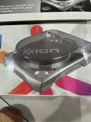Ion USB Turntable TTUSBxl - CONVERT VINYL RECORDS TO DIGITAL - New in Open Box - Image 1 of 4
