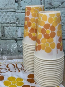 Vintage MCM Flowers Sweetheart Cold Cups Paper Drink 7,5oz Wachs Retro gelb orange - Bild 1 von 7