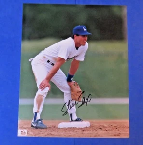 STEVE SAX SIGNED 8x10 PHOTO ~ LA DODGERS / N Y YANKEES ~ 100% GUARANTEE - Picture 1 of 1