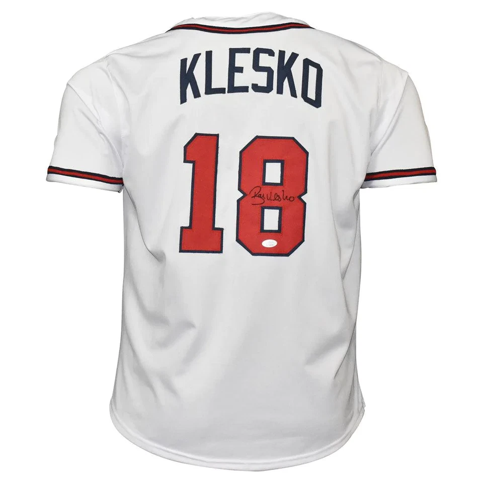 Camiseta de béisbol blanca firmada por Ryan Klesko de Atlanta (JSA) Foto 1 de 3