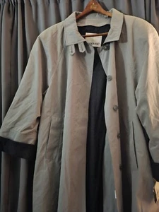 Vintage 1970s London Fog Maincoats Grey/Silver Trench Coat with Original Tags - Picture 1 of 11