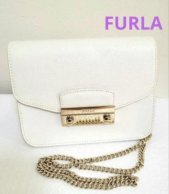 Bandolera compacta ligera de cuero blanco mini FURLA Metropolis Foto 1 de 4