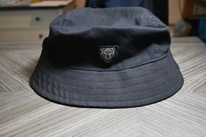 NUEVO CON ETIQUETAS Lita by Ciara sombrero cubo negro L1124-1 venta al por menor sugerida $98.00 talla única - Imagen 1 de 8