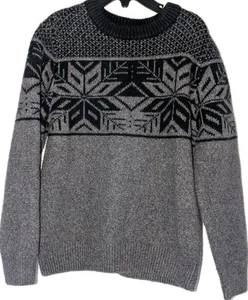 OLD NAVY Boy's Gray & Black Long Sleeve Pullover Sweater - Size S (6-7) - Picture 1 of 5
