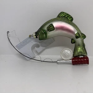Ragon House Gone Fishing Fish on Reel 6.25" adorno de Navidad nuevo con etiquetas - Imagen 1 de 4