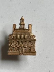 Colonial Williamsburg Tie Tac Anstecknadel Capitol Building Vintage - Bild 1 von 3