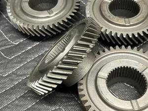 Honda OEM K-Series 3RD GEAR Civic K20Z3 RSX K20A2 K20Z1 Ratio 1.517 (used) - Picture 1 of 4