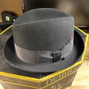Cappello vintage Dobbs Cavanagh Fifth Avenue New York in feltro nero Fedora con scatola 7 1/4 - Foto 1 di 9