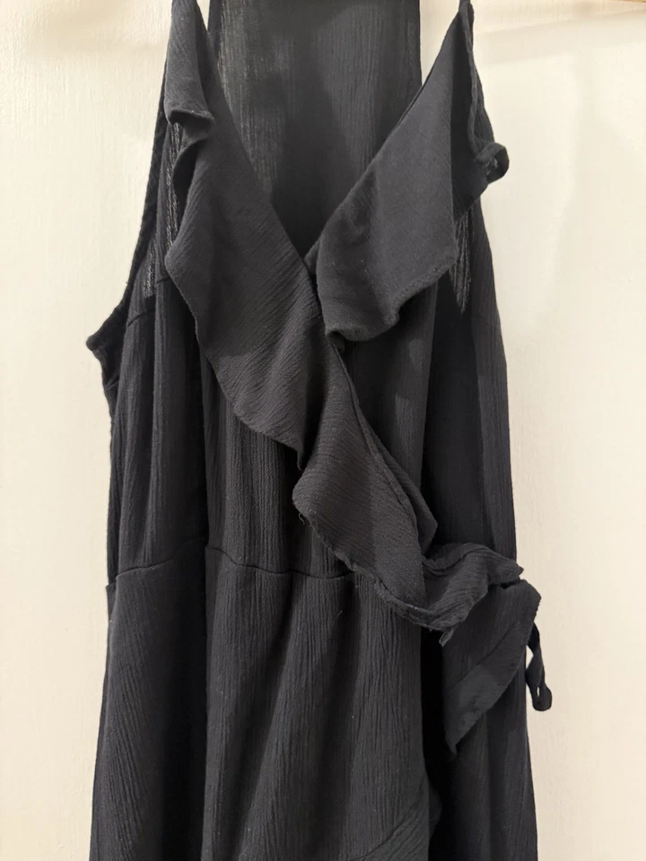 Vestido negro para mujer Mossimo Supply Co. L capas con volantes sin mangas cuello en V Foto 1 de 4