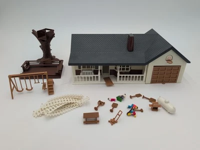 1/64 Ertl Farm Country Farm House Set Single Story #2 - Image 1 of 4