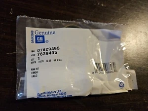 NEW GM 7829495 Drive Axles Front Intermed Shaft Retainer Ring (1) - Picture 1 of 2