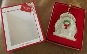 Lenox 2018 Annual Ornament ~ Unser erstes Jahr in unserem neuen Zuhause - Bild 1 von 2