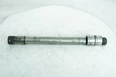 Harley Touring Street Glide 2010 FLHX eje de rueda delantera eje perno 41547-07A Foto 1 de 4