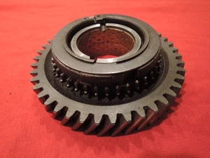 Alfa Romeo ALFETTA Transaxle / Transmission USED  1st GEAR - Bild 1 von 20