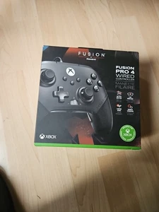 FUSION Pro 4 Wired Controller for Xbox Series X|S - Picture 1 of 2